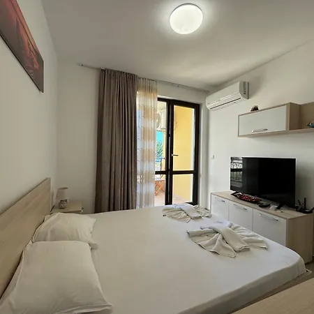 Horizon 7 'а' 公寓 圣弗拉斯